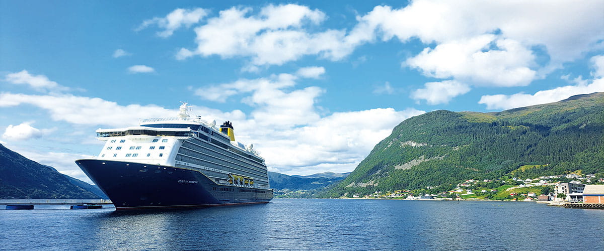 Spirit of Adventure at anchor Norway, Nordfjordeid